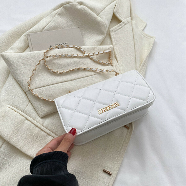 Hotly recommended solid color rhombus embroidery chain shoulder crossbody bag [white]