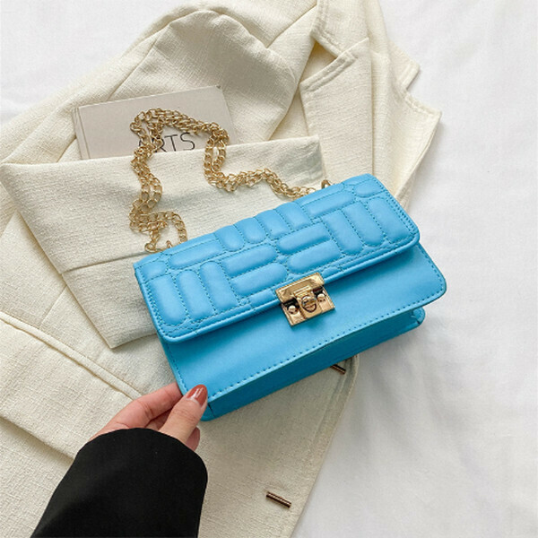 Hotly recommended chain shoulder crossbody bag [blue]