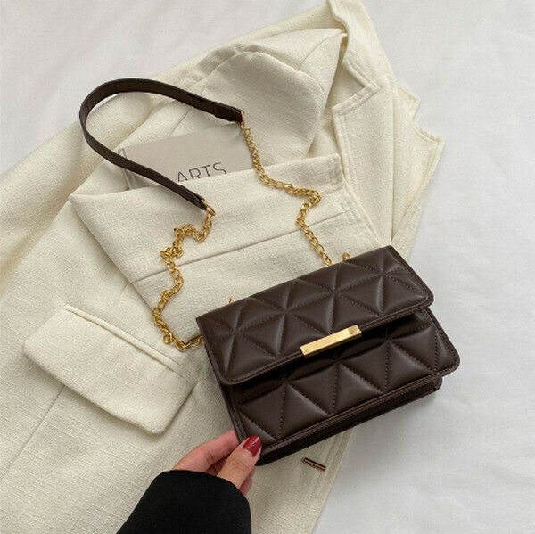 New versatile retro crossbody bag small square bag [coffee color]