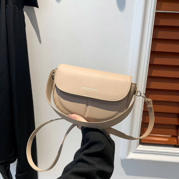 New solid color armpit bag crossbody bag saddle bag [khaki]