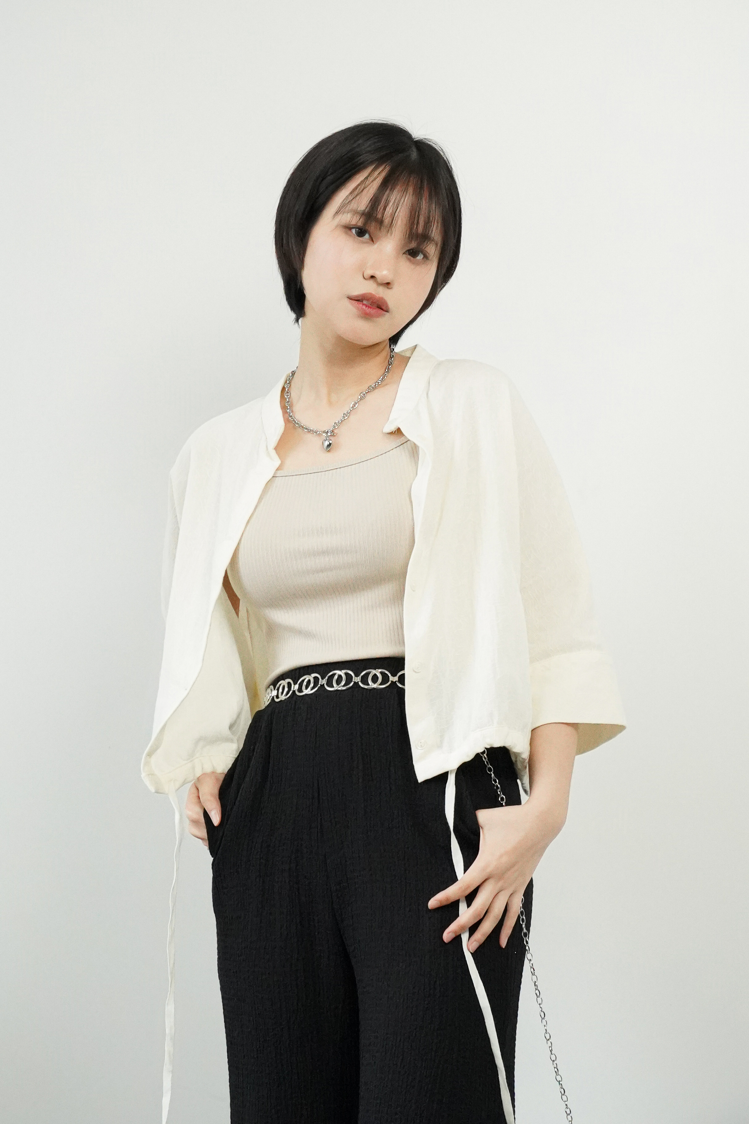 9557｜超舒適～側小開衩肌理紋長褲