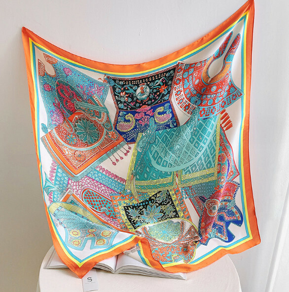 新款印花薄款90方巾絲巾（彩繪-橙色）（尺寸：90*90cm）