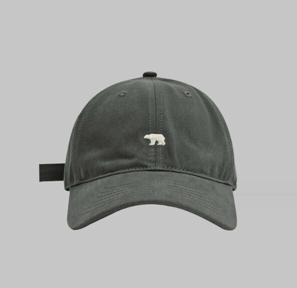 New retro embroidered polar bear peaked cap (502 gray)