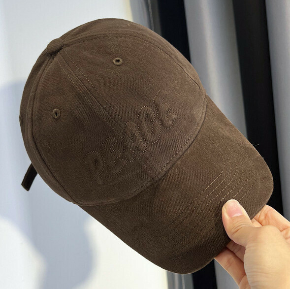 Hotly recommended PEA letter embroidered peaked cap (509 brown)