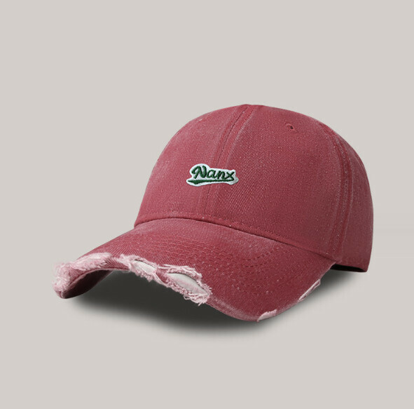 Hot Recommended Retro Ripped Denim Peaked Hat (411CHT Red)