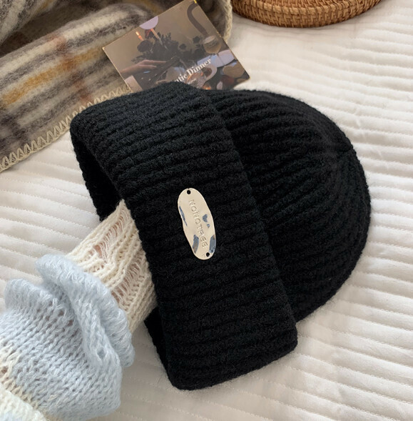 Popular loose and warm thick wool knitted hat (A-495 black)