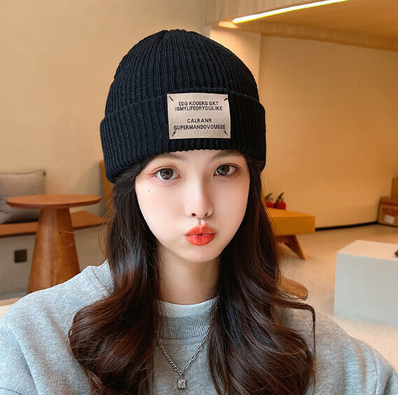Popular retro patch ear protection knitted hat (A-173 black)