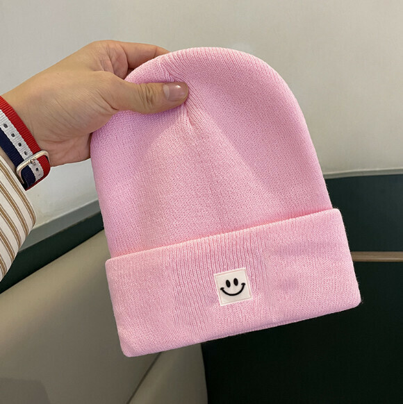 Hot style smiley face logo pullover knitted hat (G120 pink)