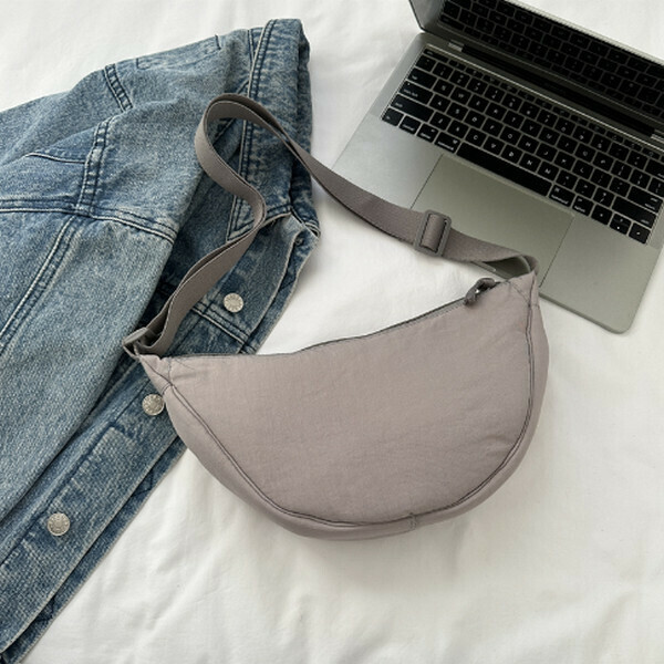 New solid color versatile one-shoulder crossbody bag casual dumpling bag [grey]