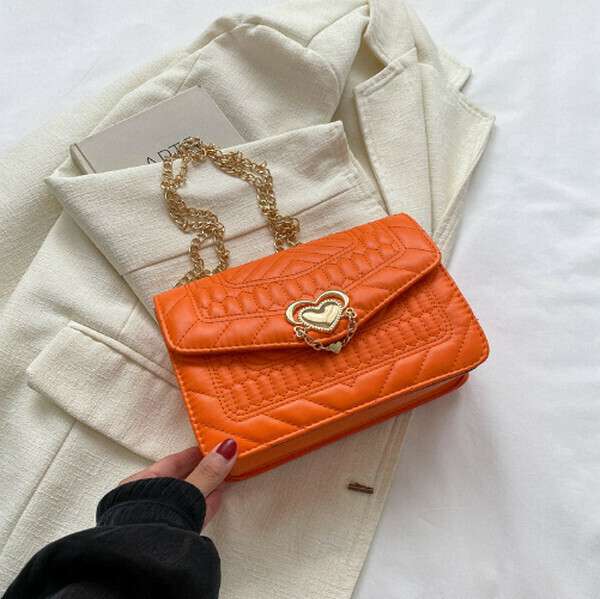 New chain shoulder crossbody bag [orange]