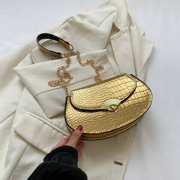 New versatile chain shoulder crossbody bag [gold]