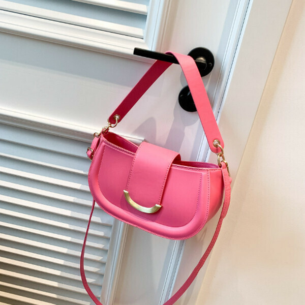 New simple and fashionable crossbody bag, casual and stylish shoulder bag [pink]