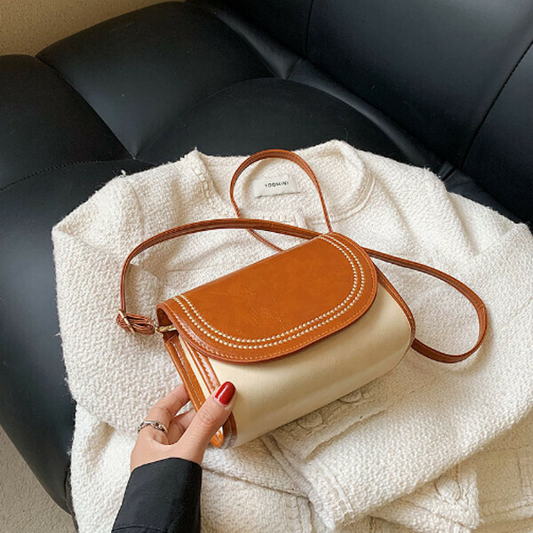 New Versatile Simple Fashion Crossbody Bag Small Square Bag [Brown and White]