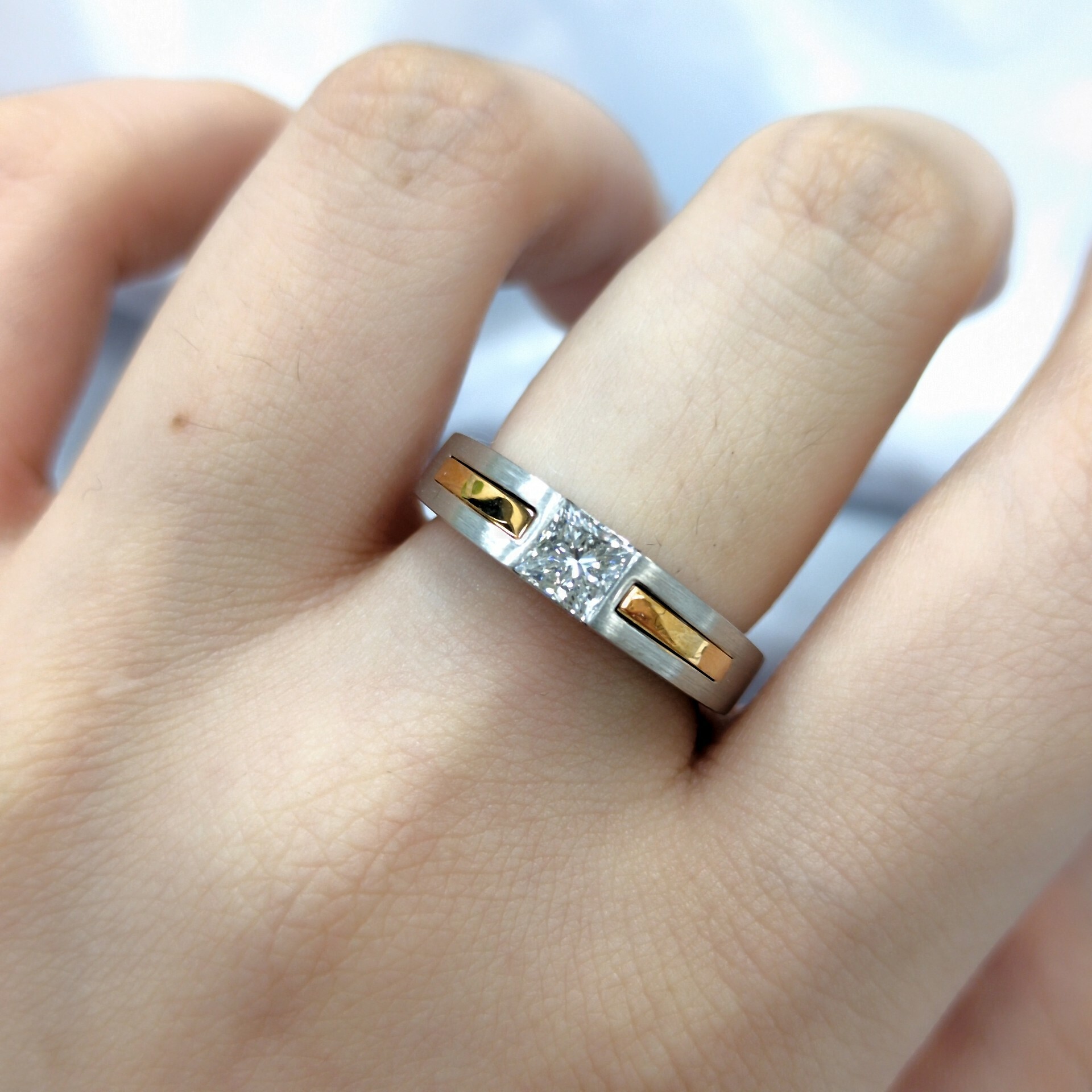 全新18K金【單粒50份方形鑽石】戒指