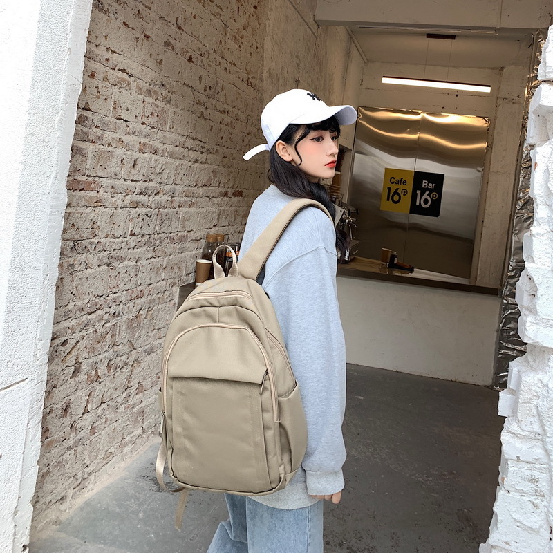 New large-capacity travel outdoor backpack and computer bag (khaki large size [without pendant] [can hold 15.6-inch computer])