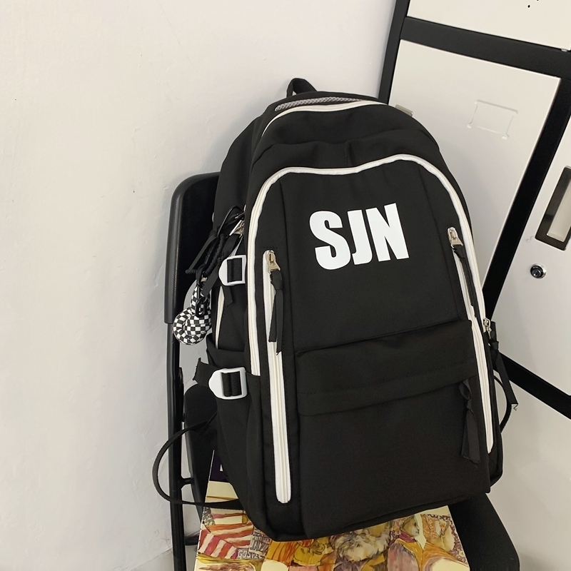 New large-capacity travel outdoor backpack and computer bag (black [with black and white checkered keychain pendant])