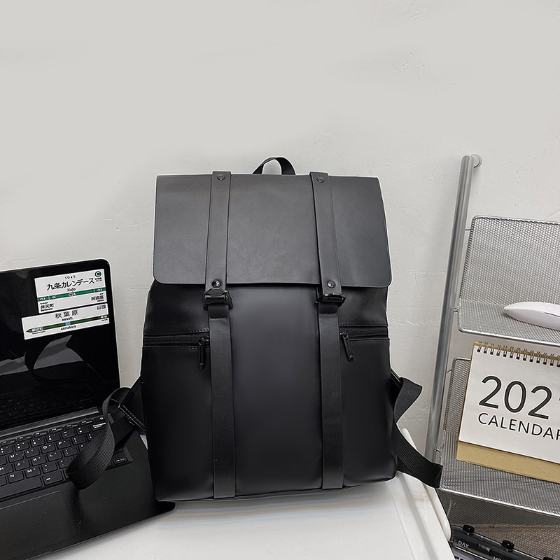 New Large Capacity Travel Outdoor Backpack Computer Bag (Black)
