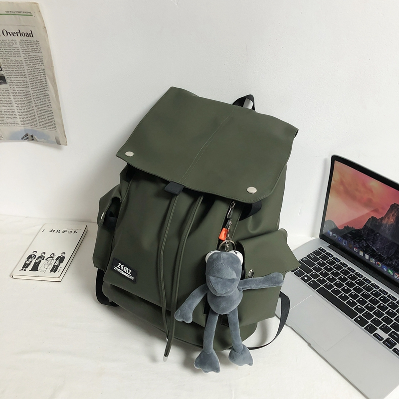 New Large Capacity Travel Outdoor Backpack Computer Bag (Green [Gray Frog Pendant])