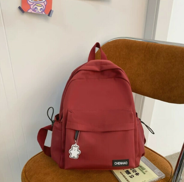 New simple and versatile small backpack for women (red with 1 badge)