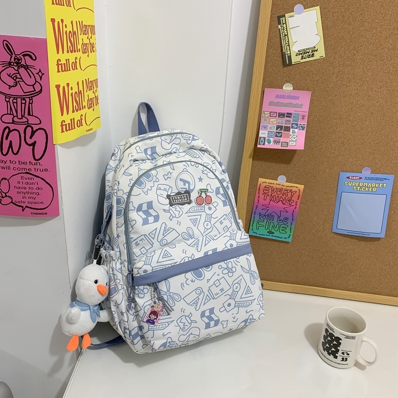 New large capacity travel outdoor backpack school bag backpack (blue [with sailor duck pendant])