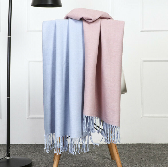 熱賣保暖加厚雙面圍巾（淺蘭淺粉）（尺寸：200*70cm）