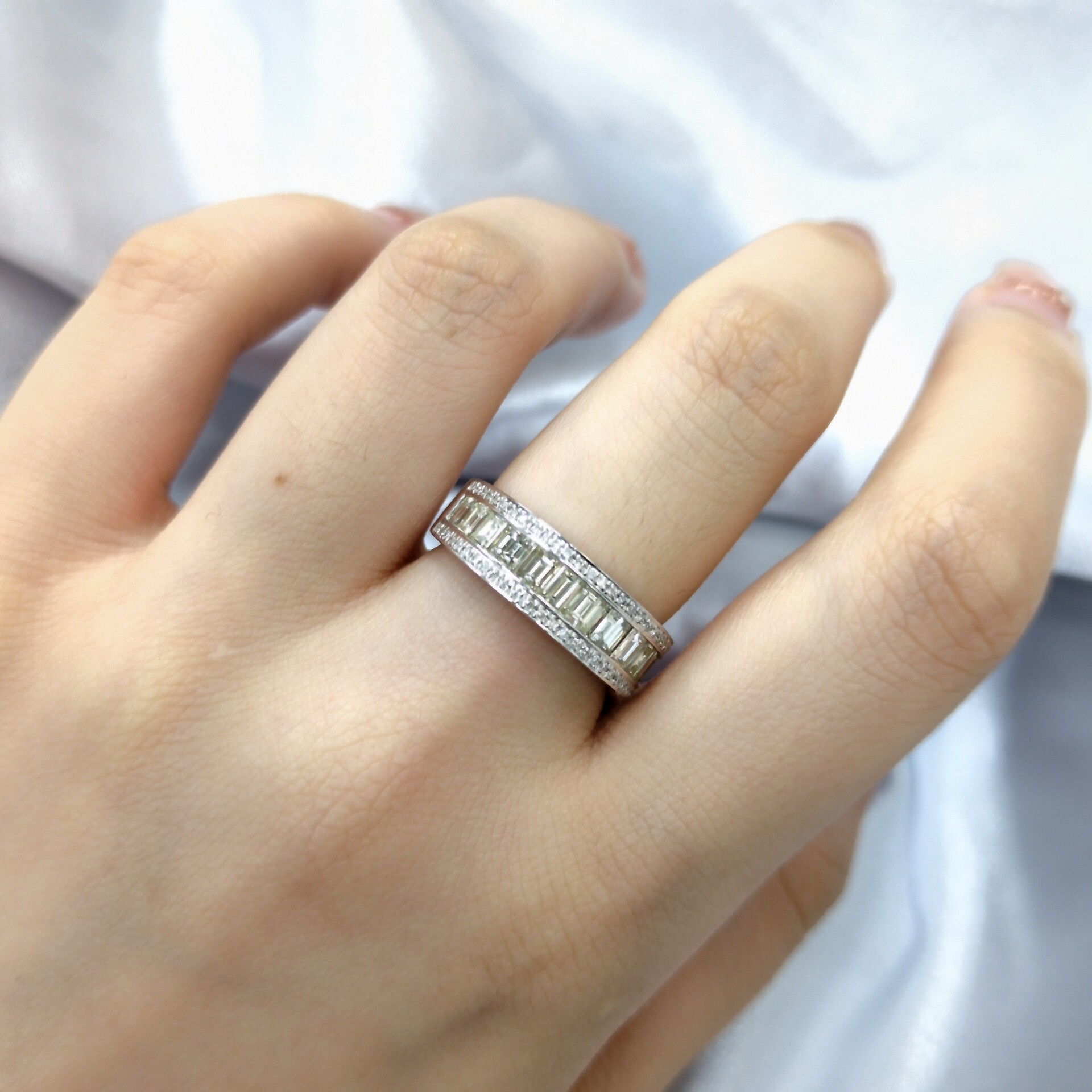 全新18K白金共1卡60份鑽石戒指