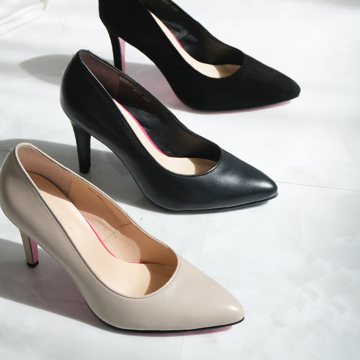 Point nine日本製真皮女用低調粉色鞋底尖頭高跟鞋9公分