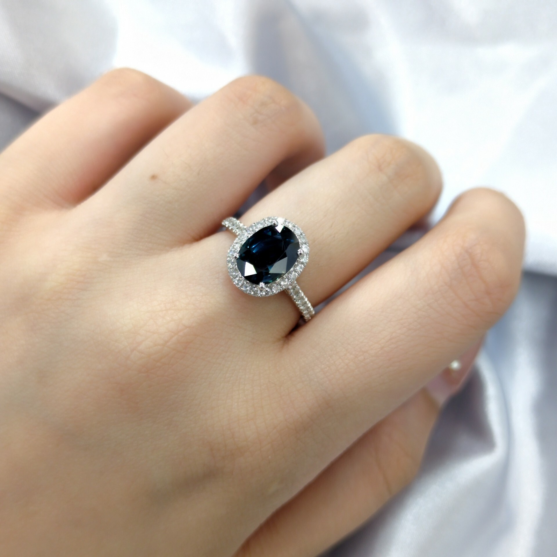 18K White Gold 2.68ct Sapphire and Diamond Ring