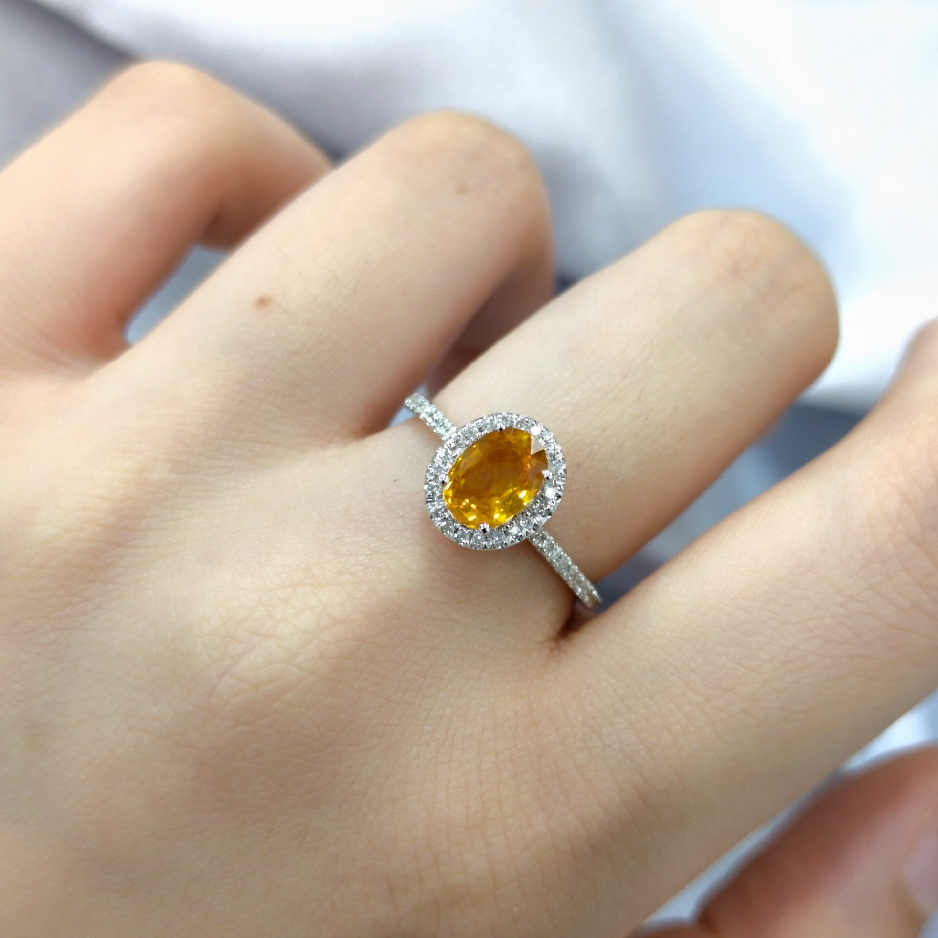 18K White Gold 1.11ct Sapphire and Diamond Ring