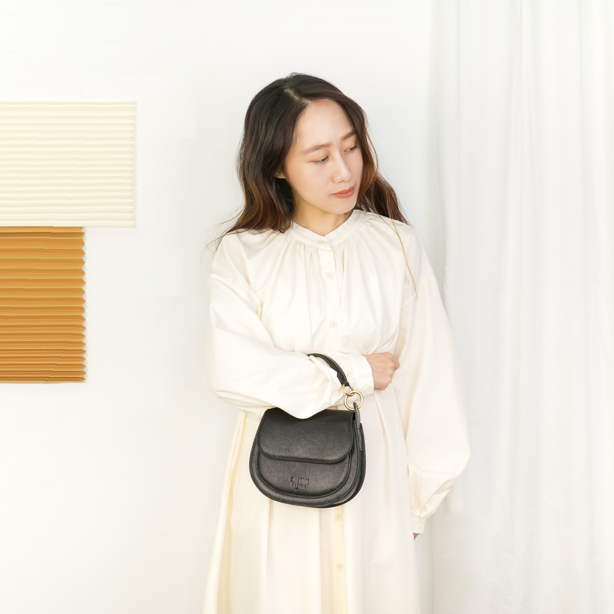 扣式簡約馬鞍包-兩色(234050)