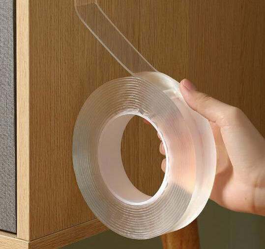 NON-MARKING NANO DOUBLE-SIDED TAPE IS 2MM THICK * 3 CM WIDE * 3 METERS LONG