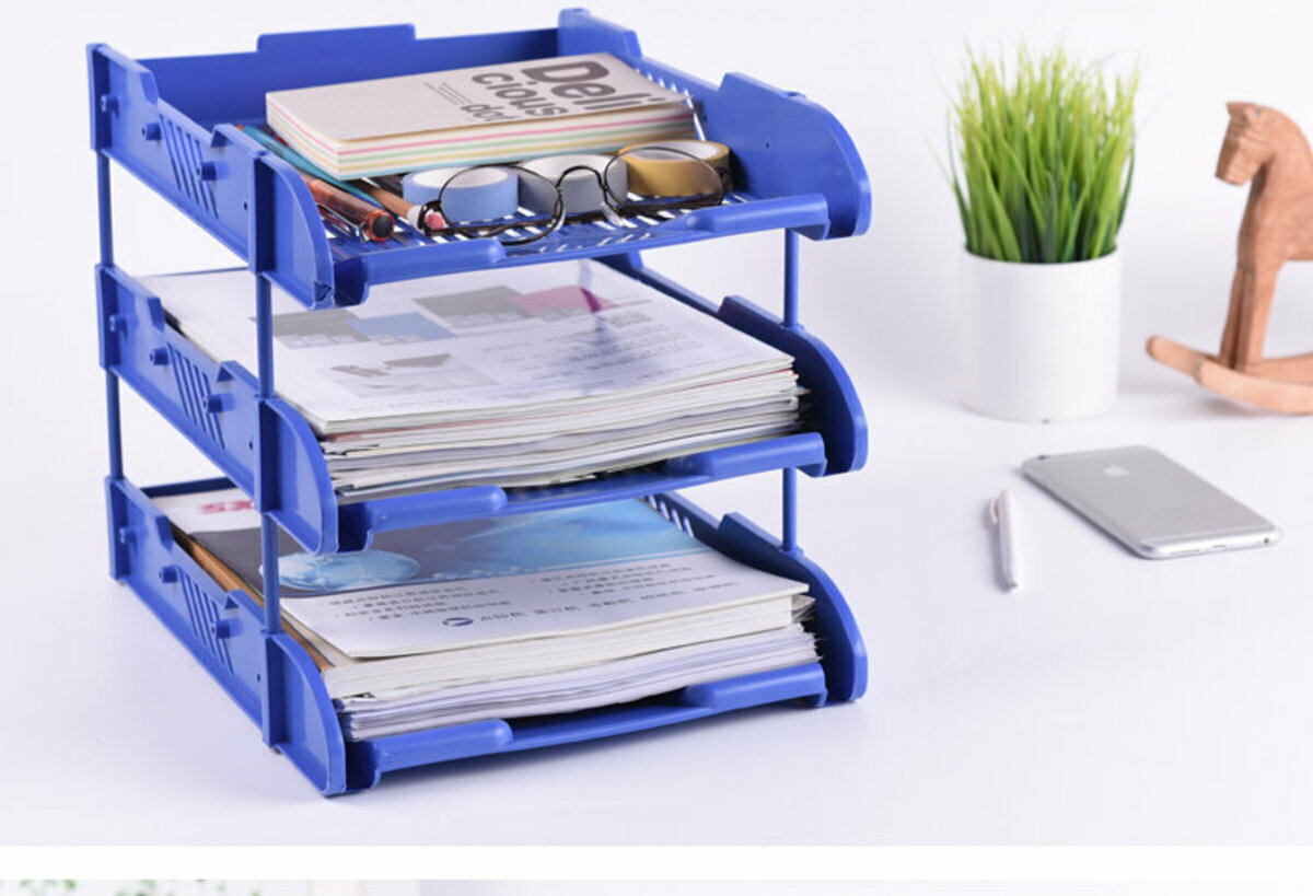 Three-layer plastic document holder (blue)