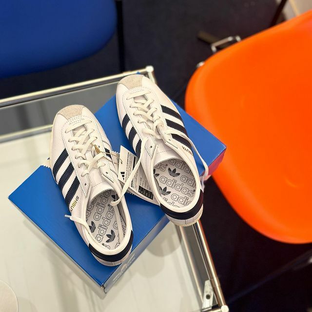 Billy's別注 adidas Originals Shibuya adidas originals SHIBUYA x BILLY'S 'Navy White Brown' IH1305