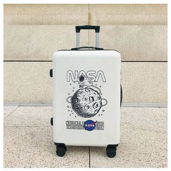 熱推萬向輪旅行箱行李箱【太空翱翔白色】（尺碼：20寸:34*21*54CM）
