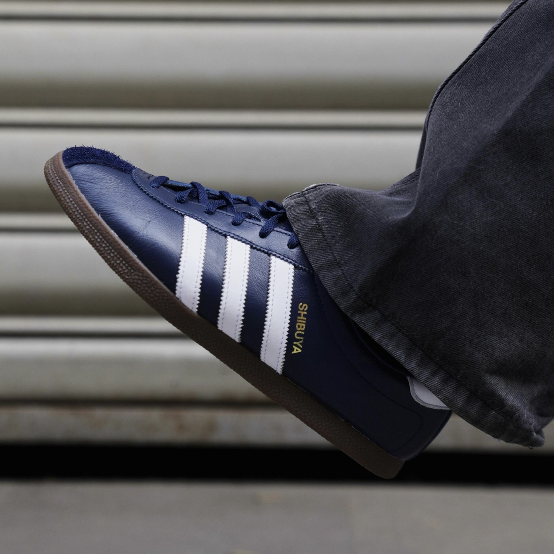 ADIDAS ORIGINALS SHIBUYA x Billy's 10週年 澀谷限定 深藍 白 男女鞋 / 預購