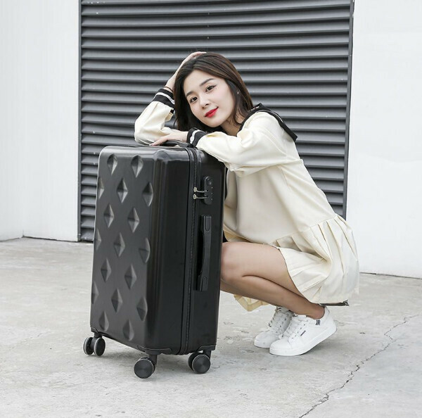 Hot selling trolley suitcase password box [22 inches] [Ringge-Magic Black]