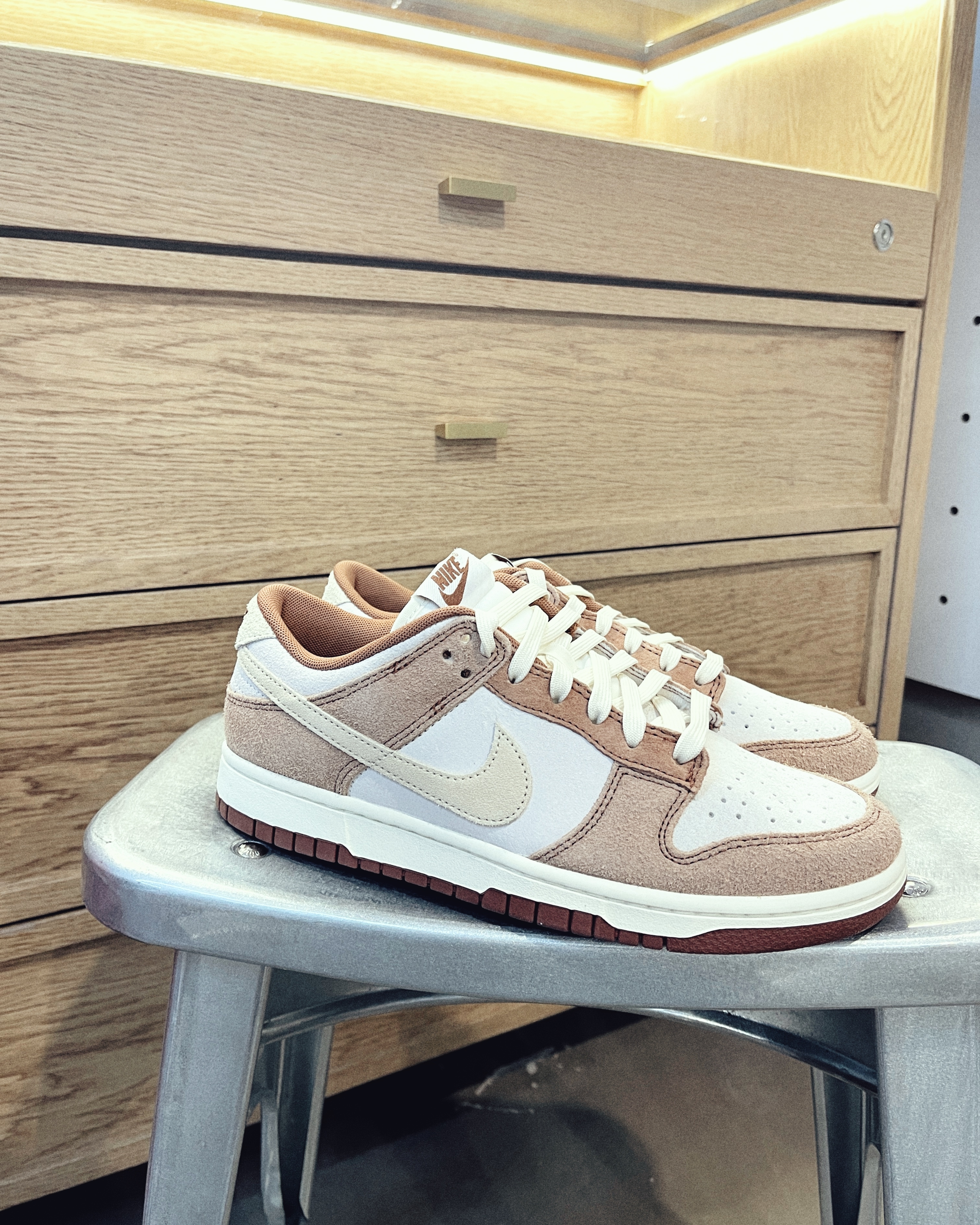 Nike Dunk Low Medium Curry