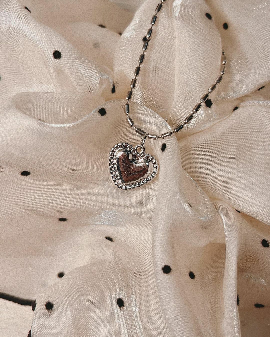 愛心吊墜米粒鍊銀色手鍊