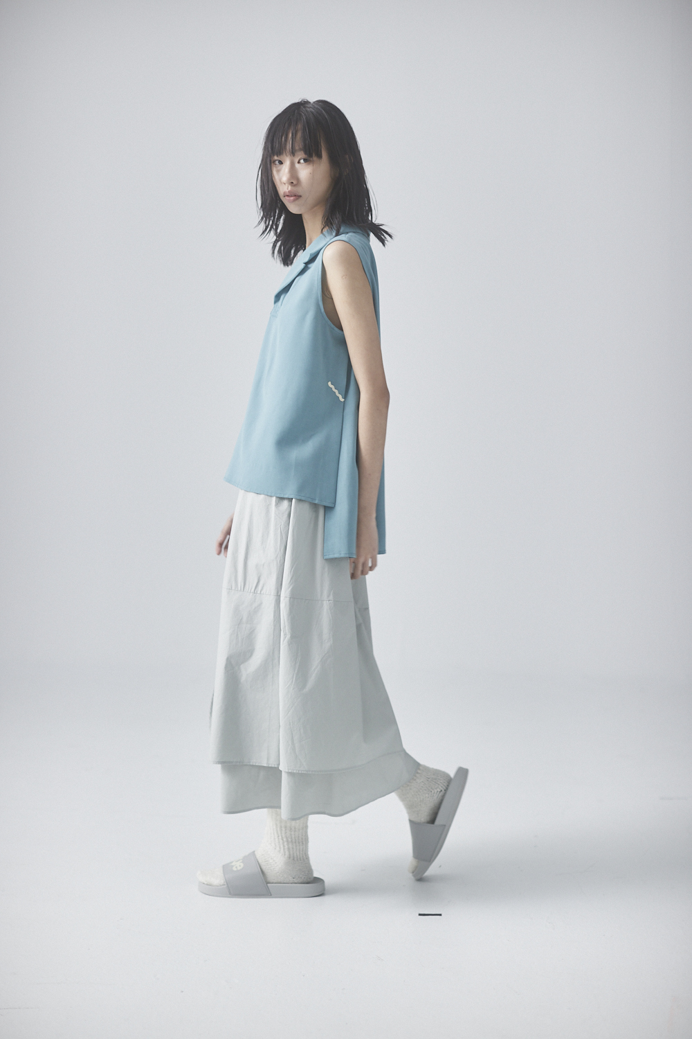 鬆緊雙層剪接裙