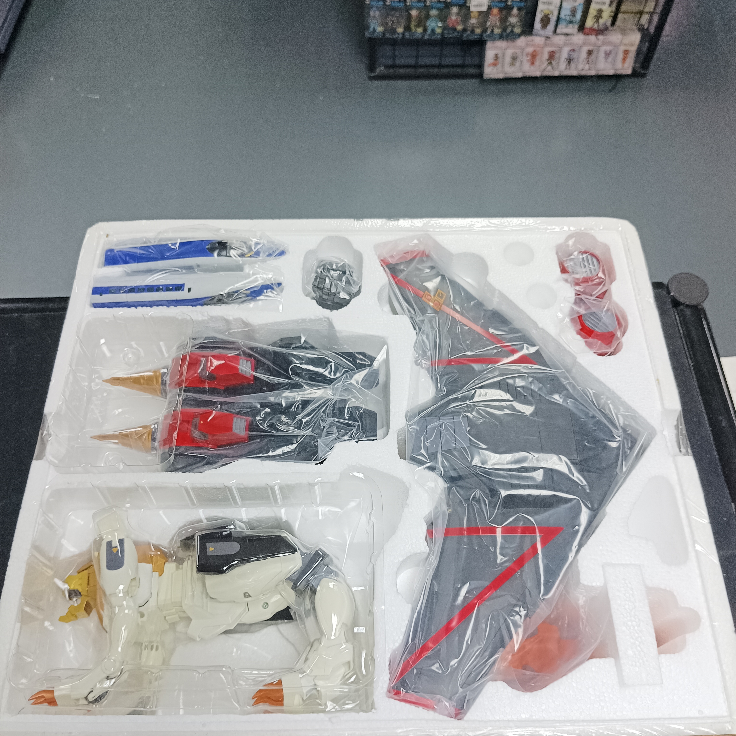 寄賣-超合金魂 Soul of Chogokin 勇者王 GX-68 GAOGAIGAR & GX-69 GOLDYMARG