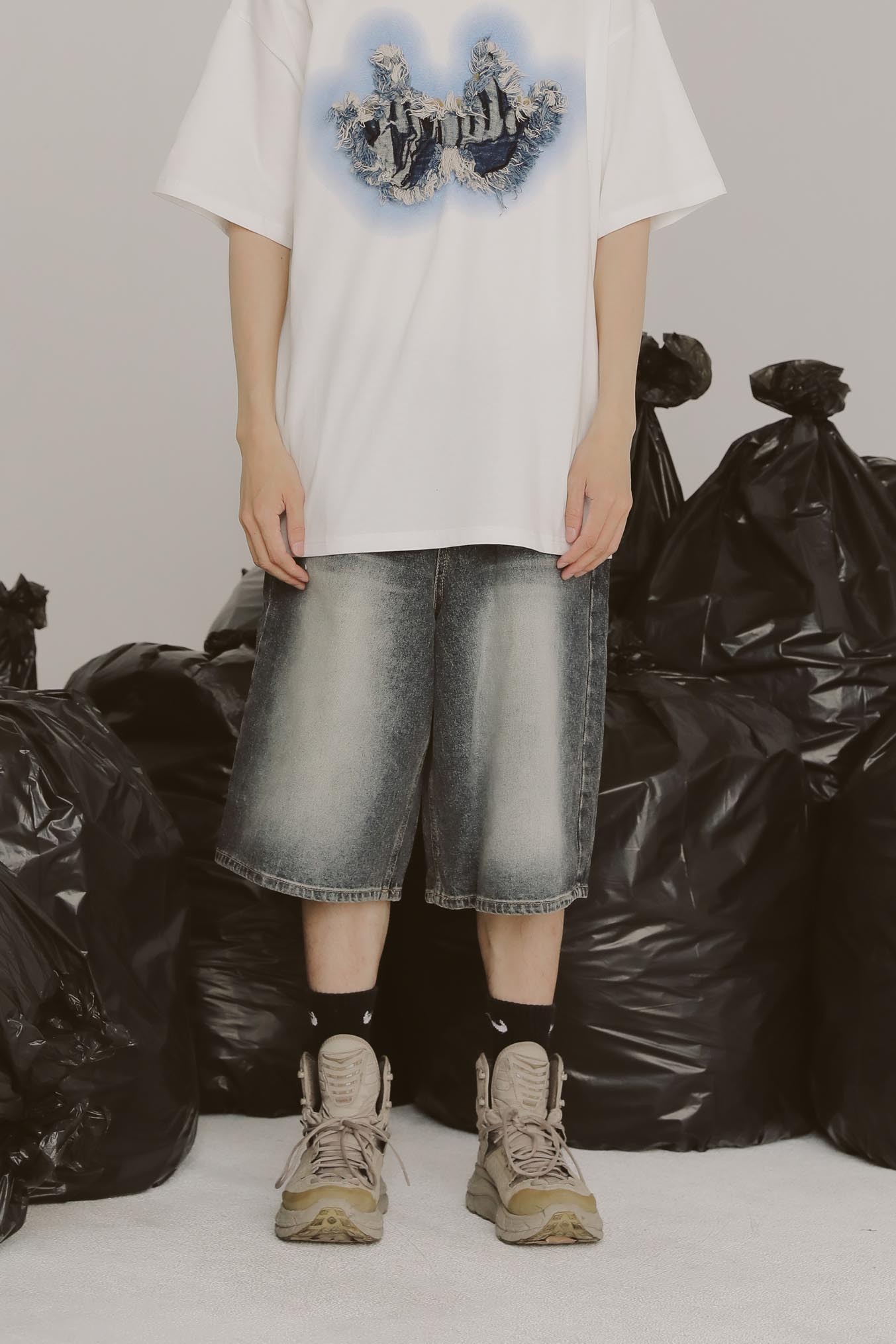 Grey Bermuda Denim Shorts #單寧短褲