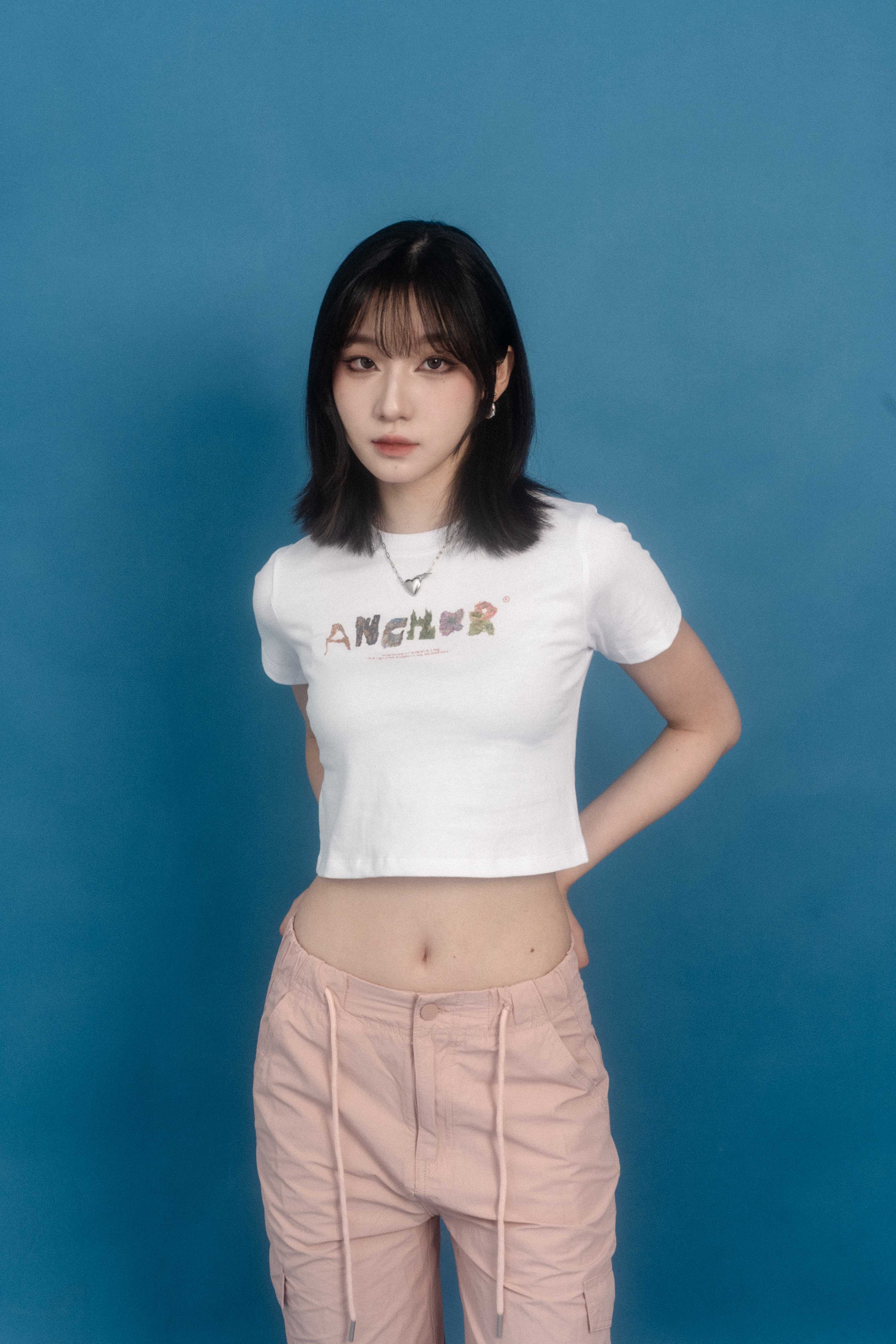 ACR AG-03 女款 文藝復興 油畫 字母 印花 短版 短T 短袖