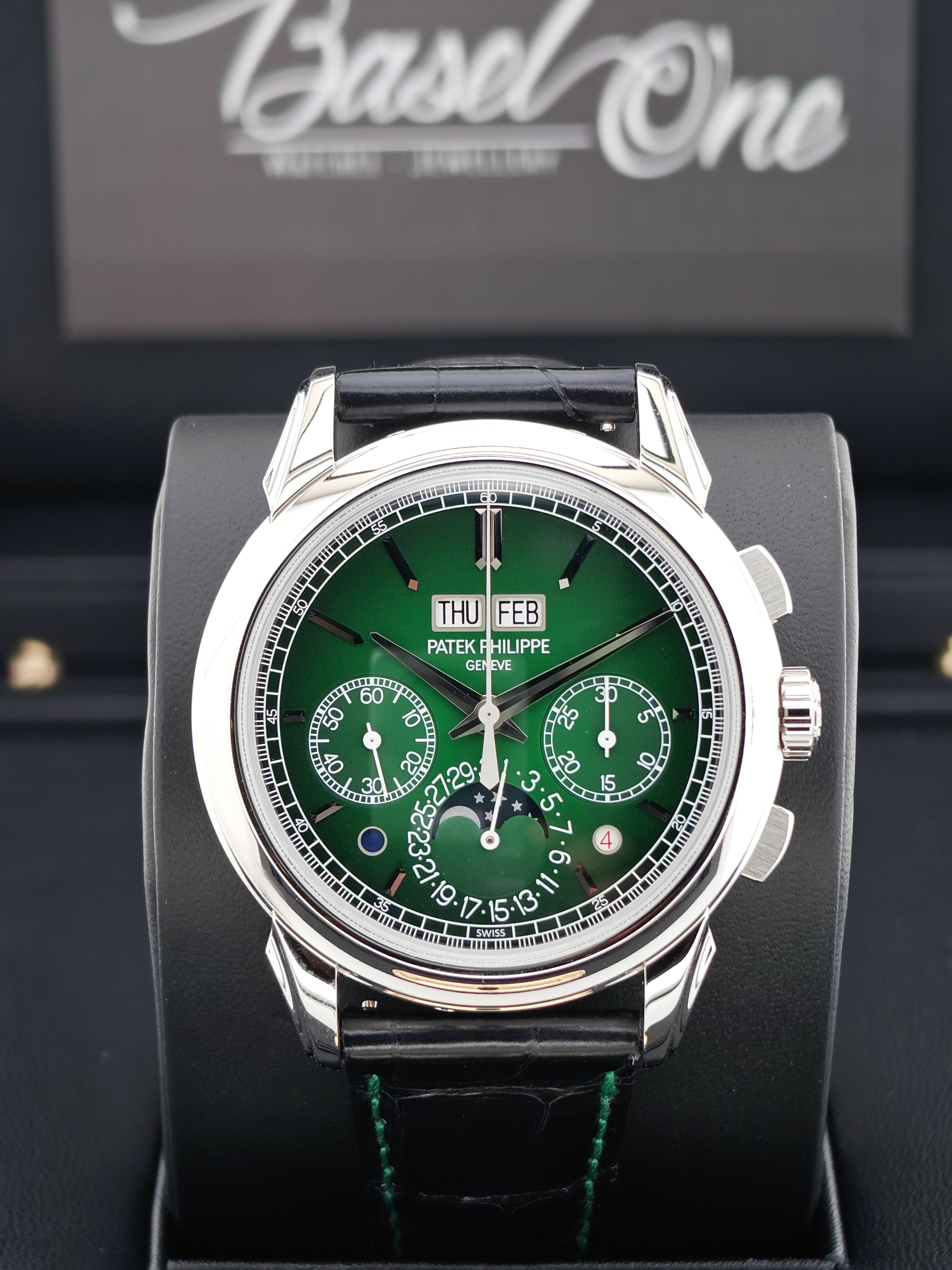 BRAND NEW 5270P-014 5270 PATEK PHILIPPE GRAND COMPLICATIONS GREEN DIAL PLATINUM 41 MM
