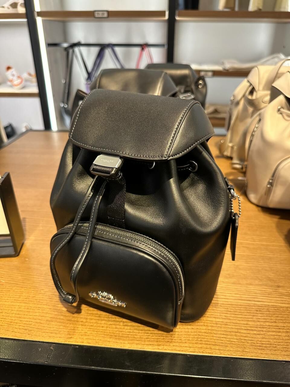 [S] COACH CR100 OUTLET PACE BACKPACK,BLACK, 196395290017 (SCO776)