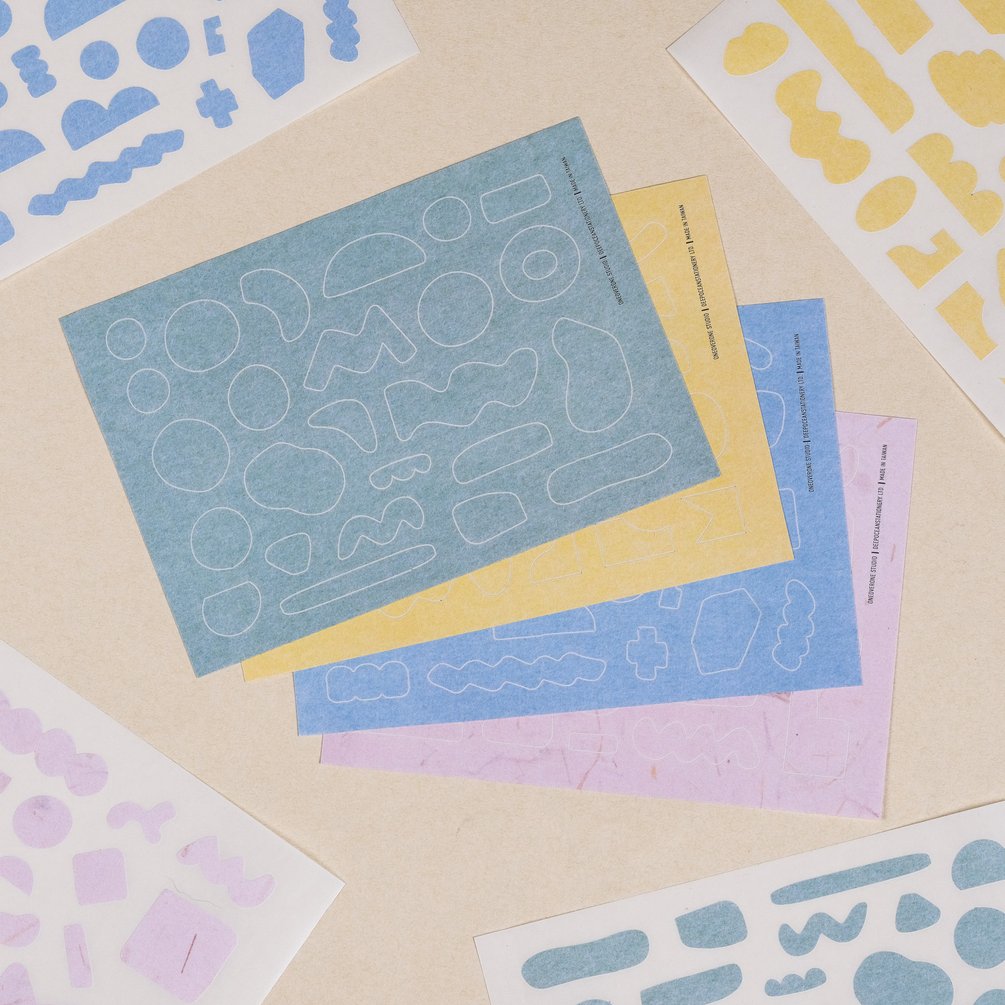 新版 多形狀模造貼紙包｜一分之一工作室 台灣