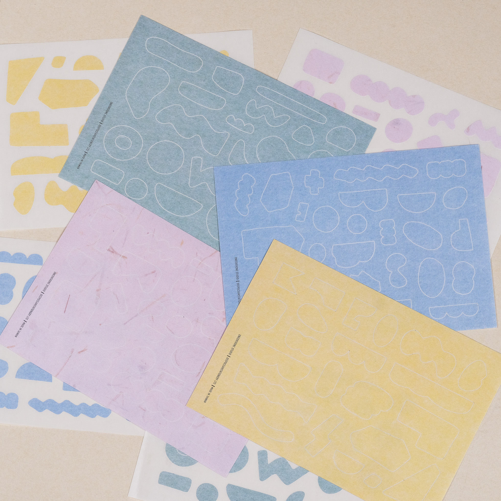 新版 多形狀模造貼紙包｜一分之一工作室 台灣