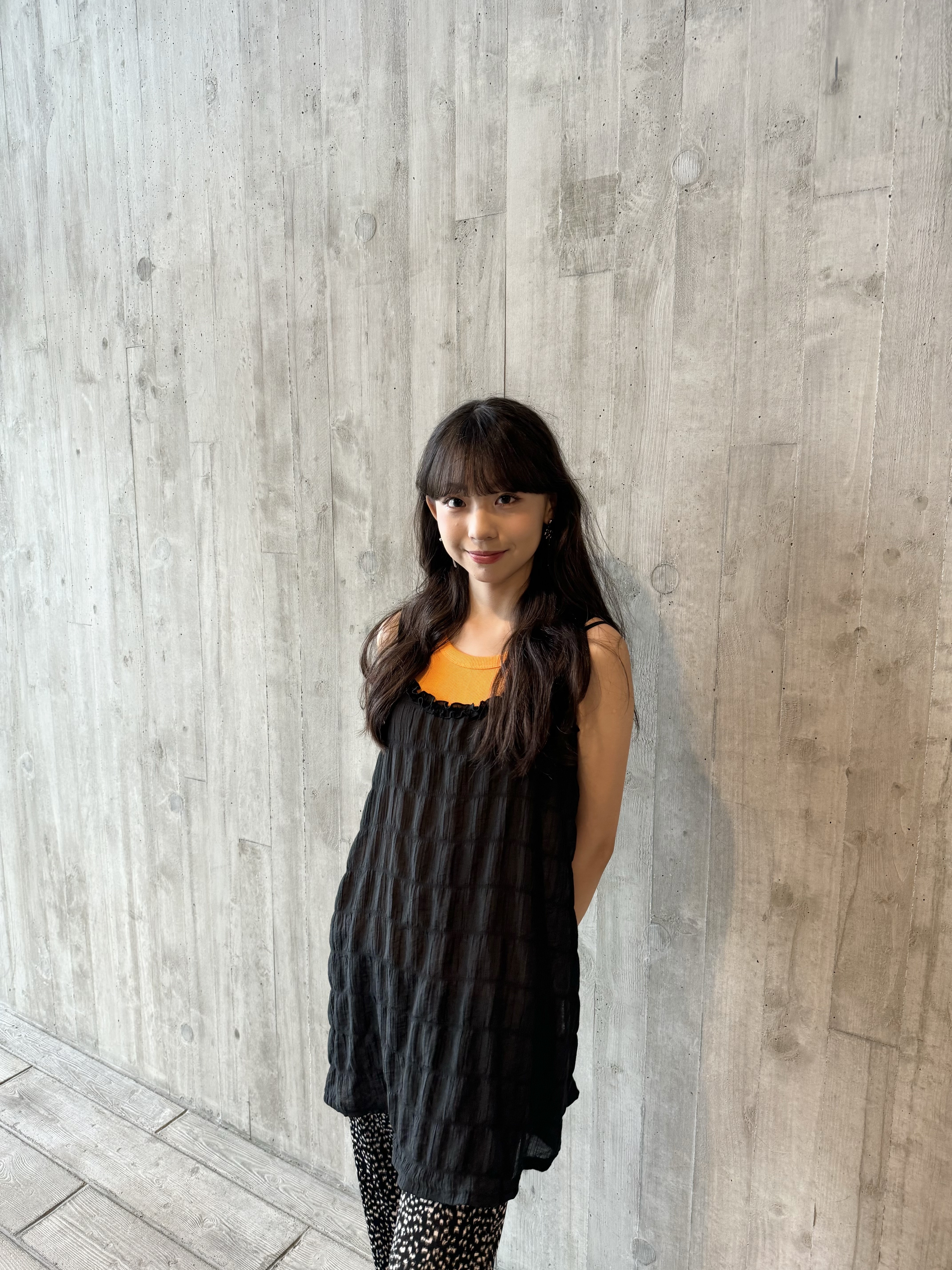 [兩色入 ] ruffle邊邊就就中長layer( Black )