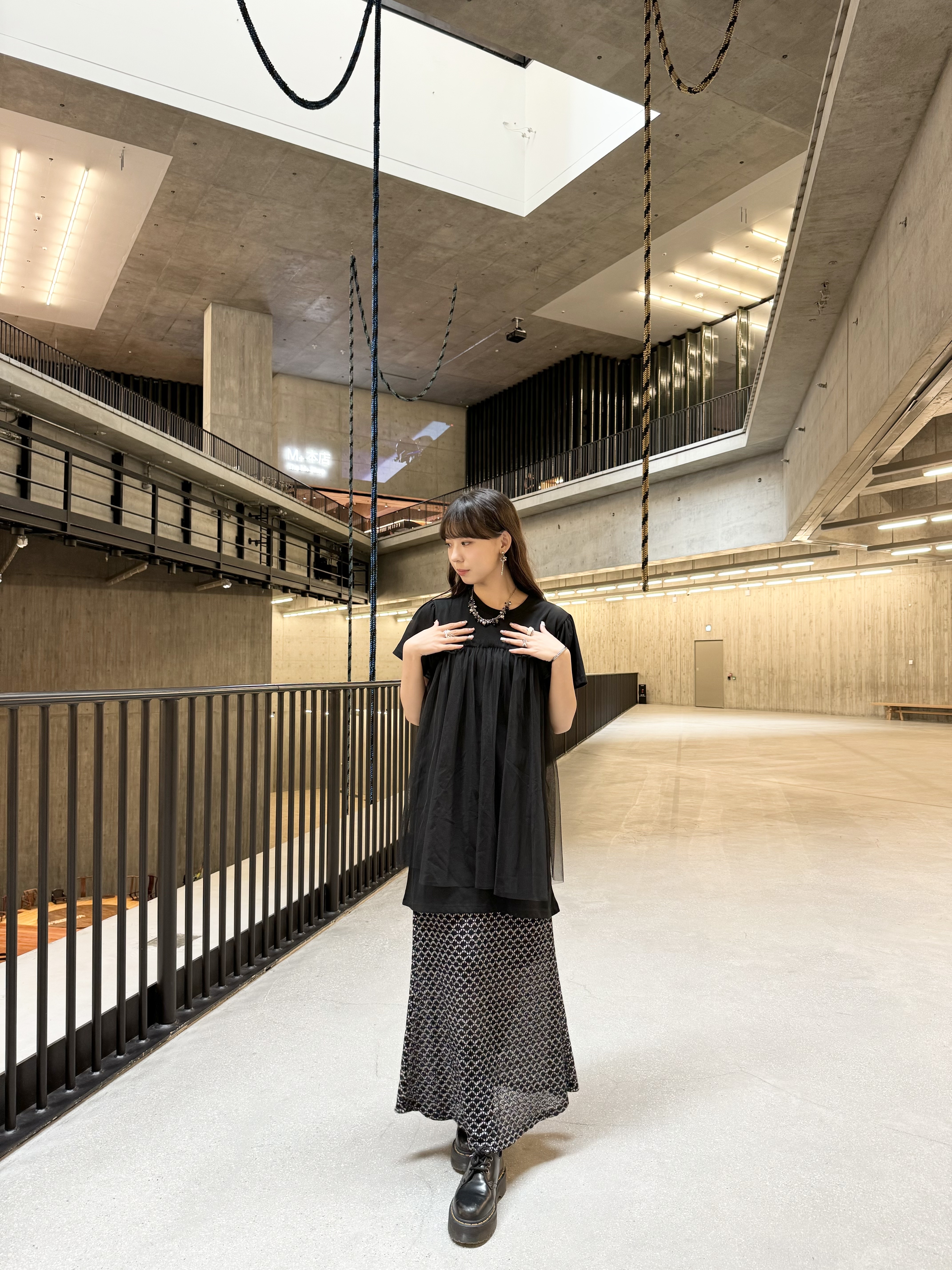 [三色入] 短袖連胸口紗紗短ops( Black )