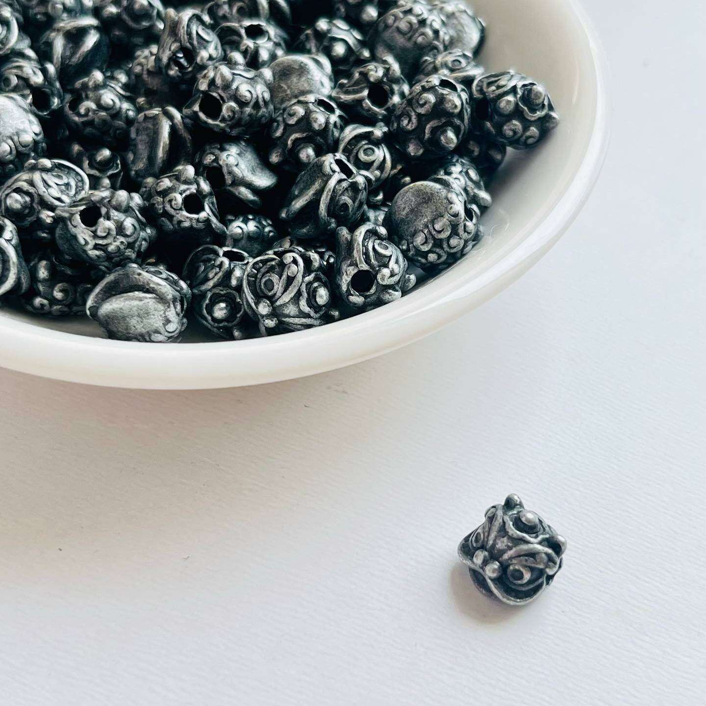 [原石] 醒獅 金屬隔珠配件