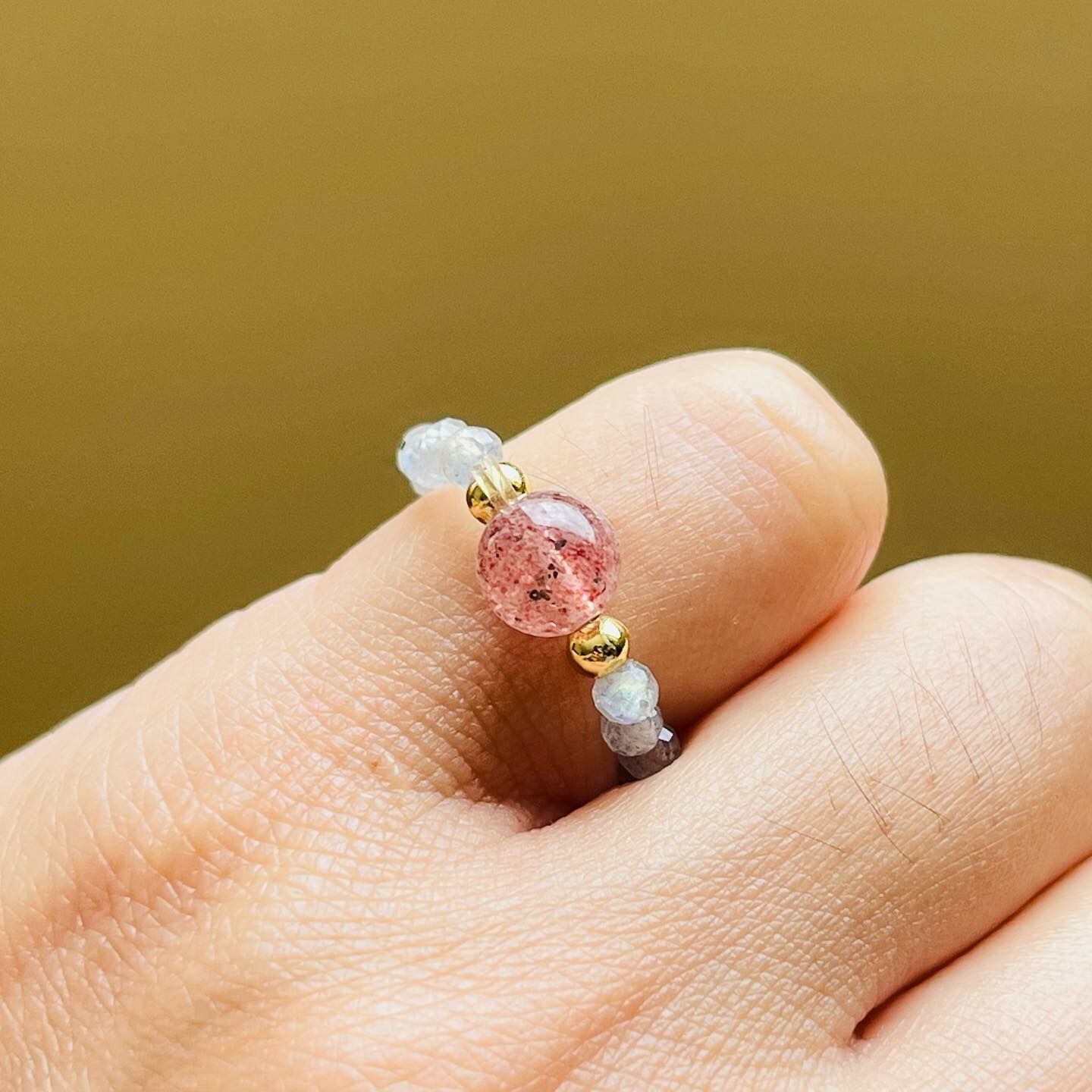 [原石] 月光石+草莓晶 水晶戒指
